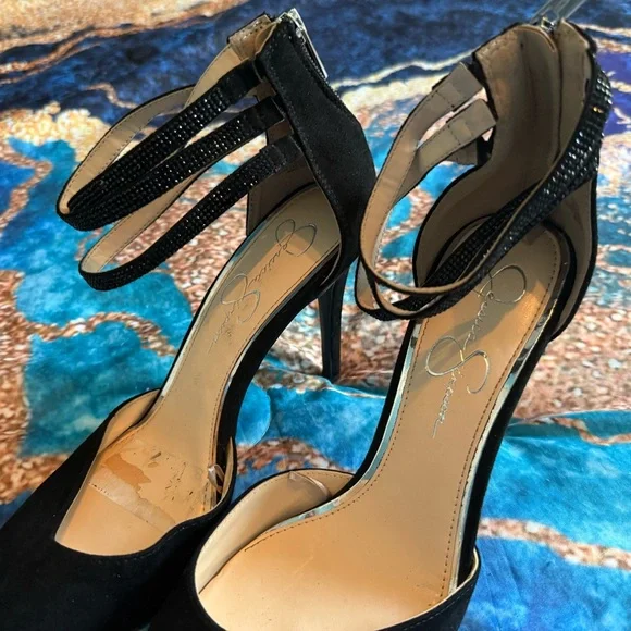 Jessica Simpson Black and Tan Heels - Picture 3 of 4